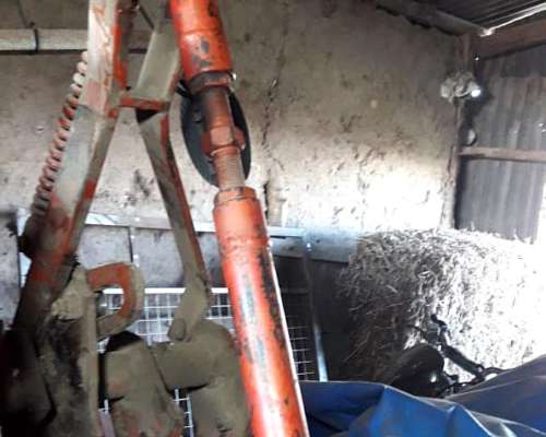 Enfardadora de Fardo Cuadrado en Buen Estado