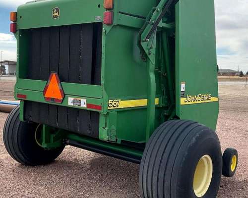 2006 John Deere 567