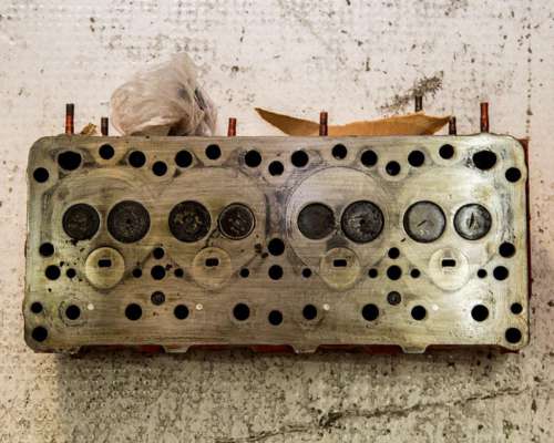 Tapa de Cilindros de Tractor Fiat R-25 (usada)