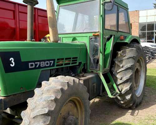 Tractor Deutz D7807 Traccion Doble con 3 Puntos