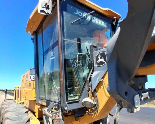 Motoniveladora John Deere 770d