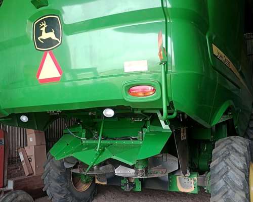 Cosechadora John Deere S550