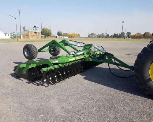 Rastra Acondicionadora de Arrastre 4/4.5/5/6m Bthd Bernardin