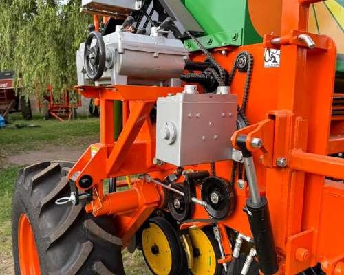 Dumaire 710 Serie 2 27/19 con Alfalfero