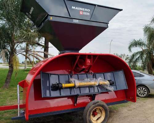 Embolsadora 2235 Mainero - 9 Pies