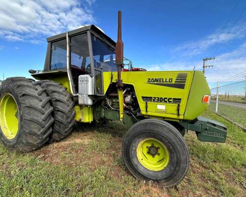 Tractor Zanello 230 año 2000