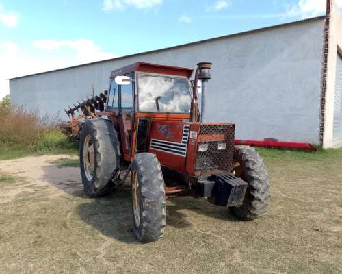 Tractor Fiat 780 Doble Tracción y Tres Puntos