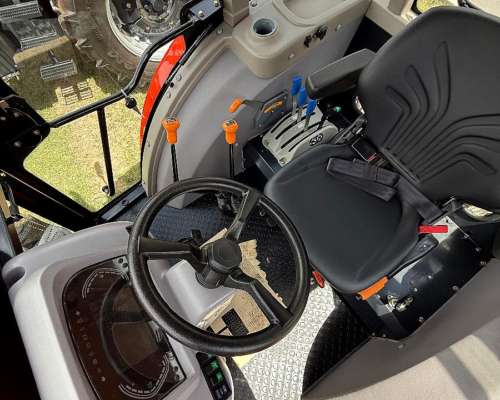 Tractor Hanomag Stark 140hp 4X4 3 Ptos Aire/ AC/ Calefaccion