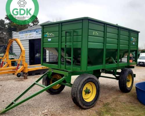 Tolva Silero S/ Chimango y S/ Divisorio 8 TN Syl.