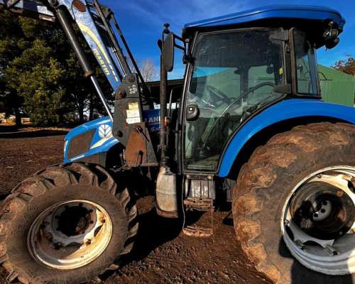Tractor New Hollands TD5.110 con Pala OM