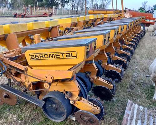 Sembradora Agrometal TX 14 a 70 con Monitor