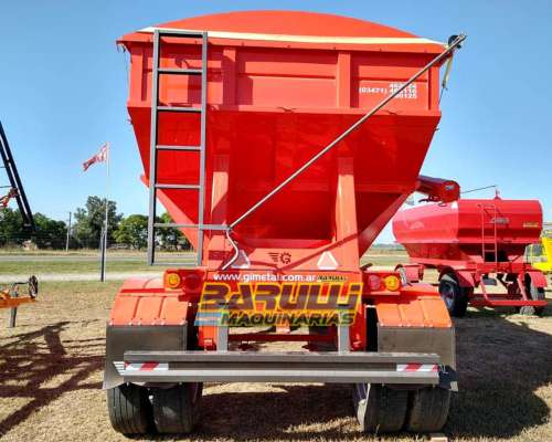 Tolva Semillera Gimetal AC 22000 con Chimango y Lona