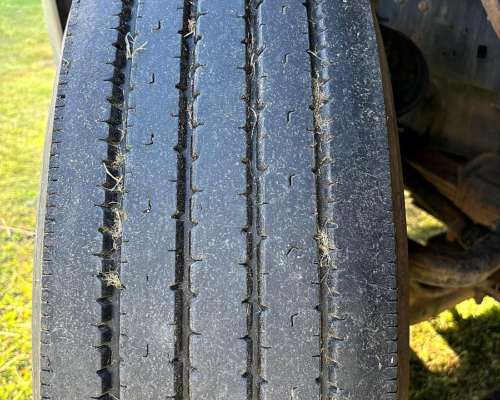 Vw 17-220 año 2011 Tractor con 935.000 km Único Dueño