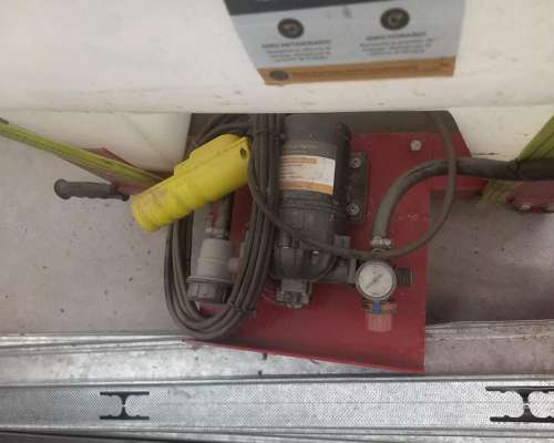 Pulverizador -AM 440 Botalón Enganche 6,3 Metros- (alermo)