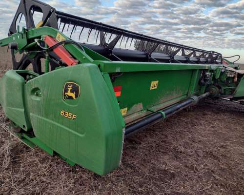 John Deere 9750 con 35 Pies