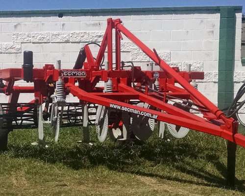 Descompactador de Suelos Secman M-2500