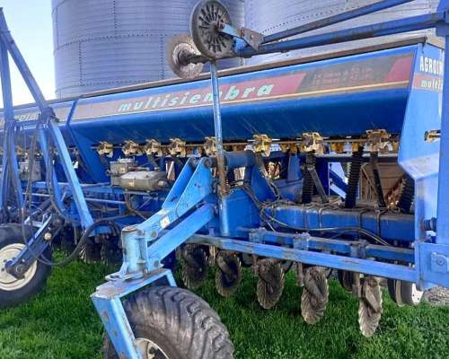 Sembradora Agroindustrial - 16 Líneas a 42 Ó 14 a 52 - 2005