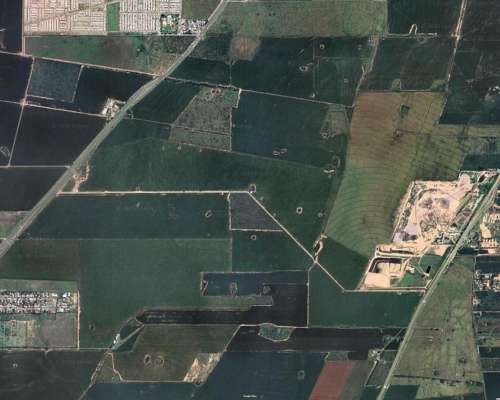 Venta Campo Cercano a CBA Capital Apto Desarrollo Industrial