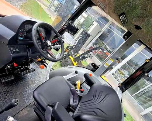 Tractor 115hp Conax con Traes Puntos Cabina
