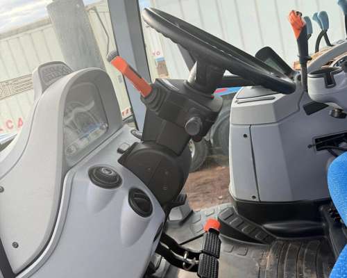 New Holland T7 215, 2019. Rodado 2020, 2800 Horas