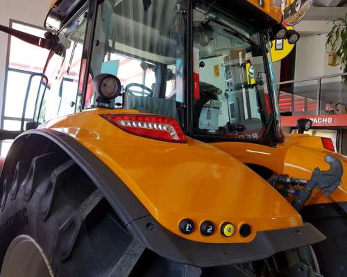 Tractor Valtra A134h - Powershift