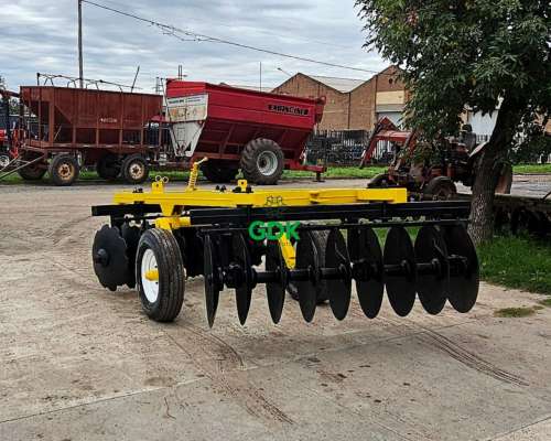 Rastra Excentrica 18x26. Campra. Disponible