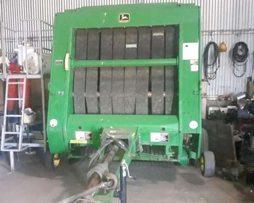 Rotoenfardadora Jonh Deere 566