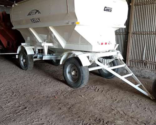 Acoplado Marca Conese Semillero