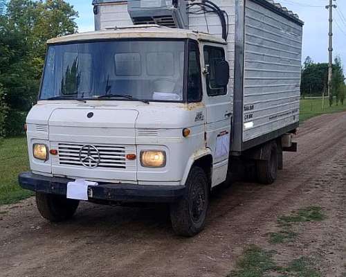 Mercedes Benz 608 35/d