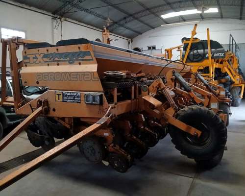 Sembradora Agrometal TX Mega 13 a 52cm