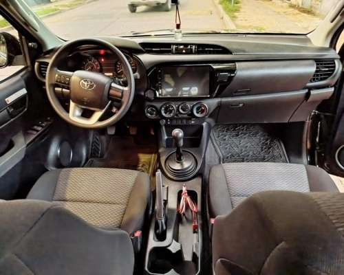 Toyota Hilux (l21) 2.4 TDI C/D 4X4 DX 2024diesel $45.499.000