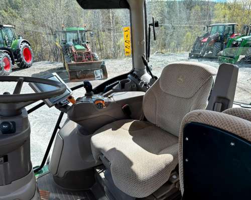 Tractor John Deere 6130 R