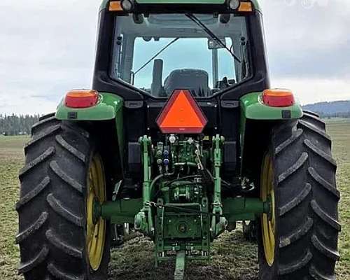 2008 John Deere 6330