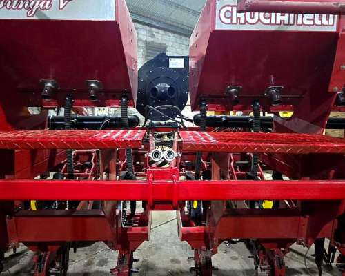 Sembradora Crucianelli Gringa V, año 2010, 20 a 52, Neumatic