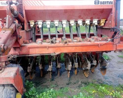 Sembradora de Directa Bertini 32000